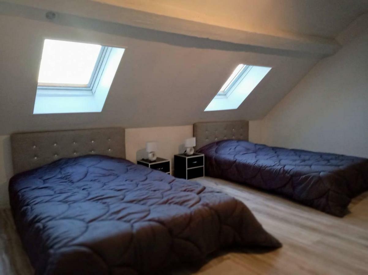 duplex agréable et calme Château-Thierry Esterno foto